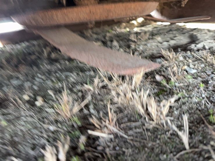 2008-caterpillar-60-image-12