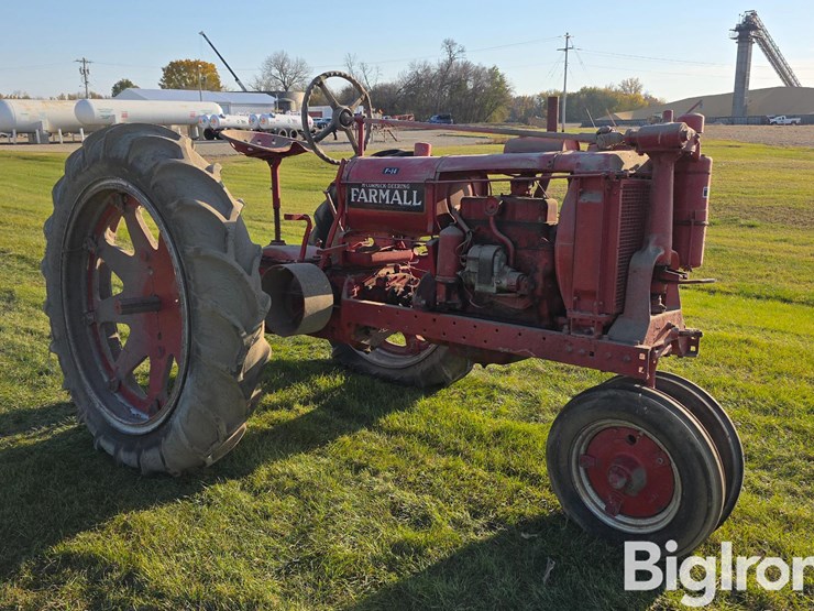 1939-farmall-f-14-2wd-tractor-image-3
