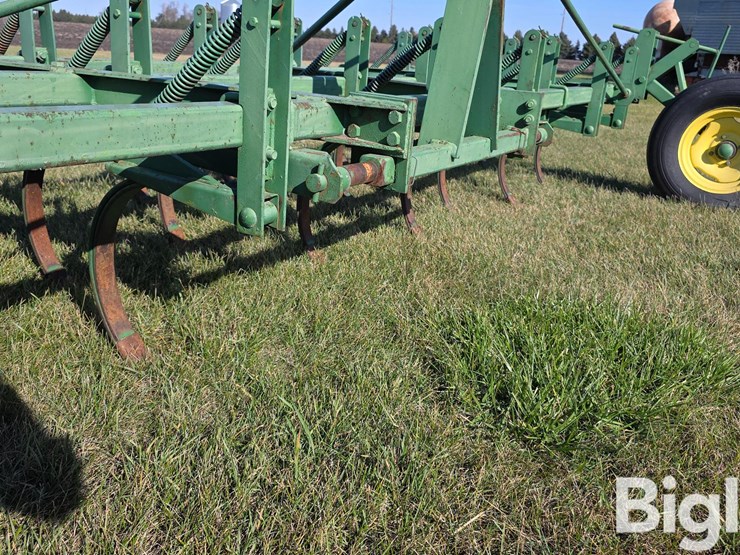 john-deere-eco11-field-cultivator-image-11