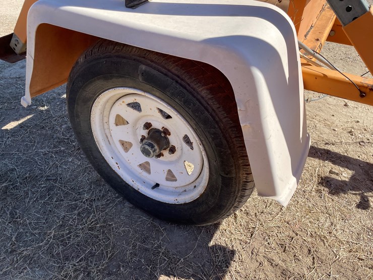 #6324-•-2000-solar-tech-arrow-board-(trailer-#37102),-(no-title)-image-5