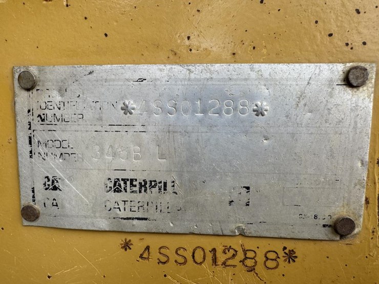 1999-caterpillar-345b-image-51