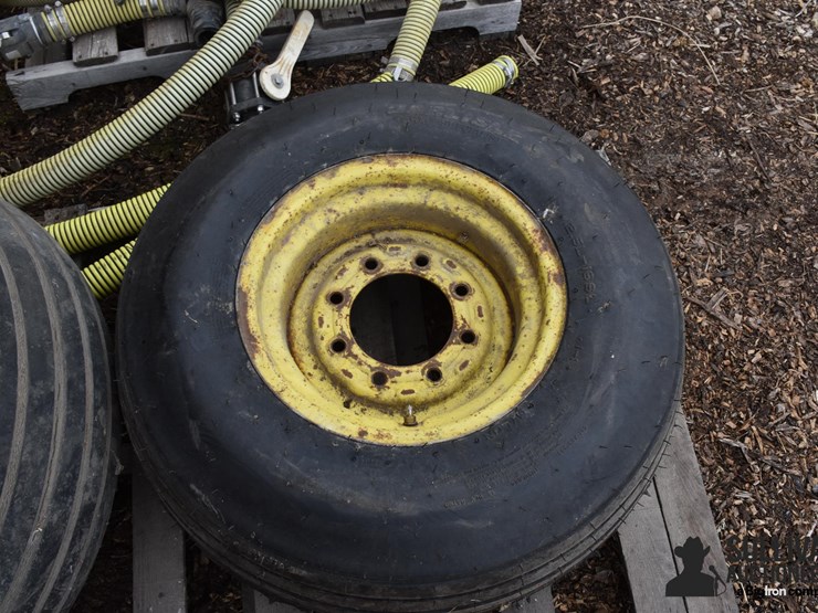 farm-implement-tires-image-7