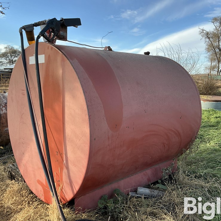 1000 Gal Fuel Tank