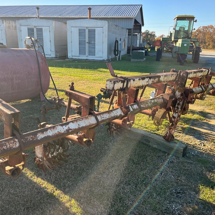 4 row Lillingston Rolling Cultivators on a 3.5” x 3.5” x 189” diamond bar, located at
1244 Vandiford Thomas Rd Snow Hill NC call 252-531-8061 for more info.