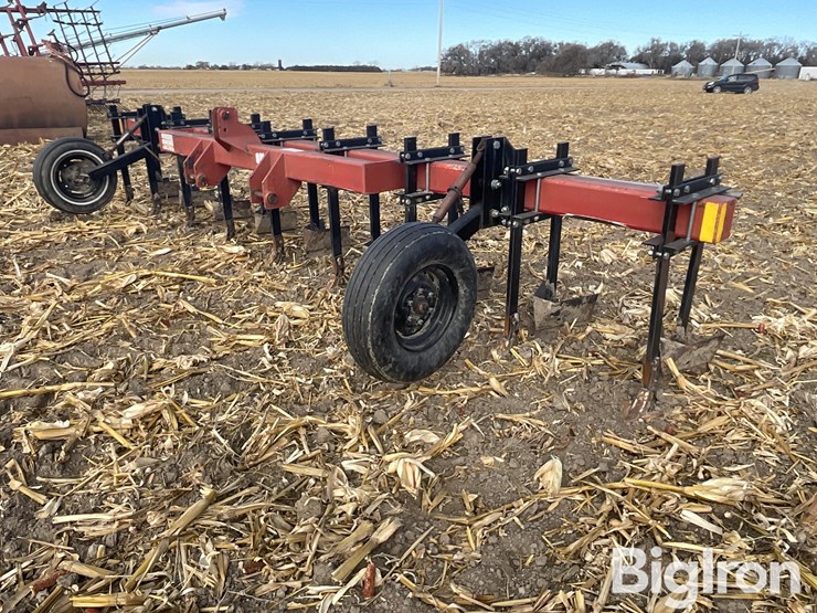 8r30-cultivator/hiller-image-1