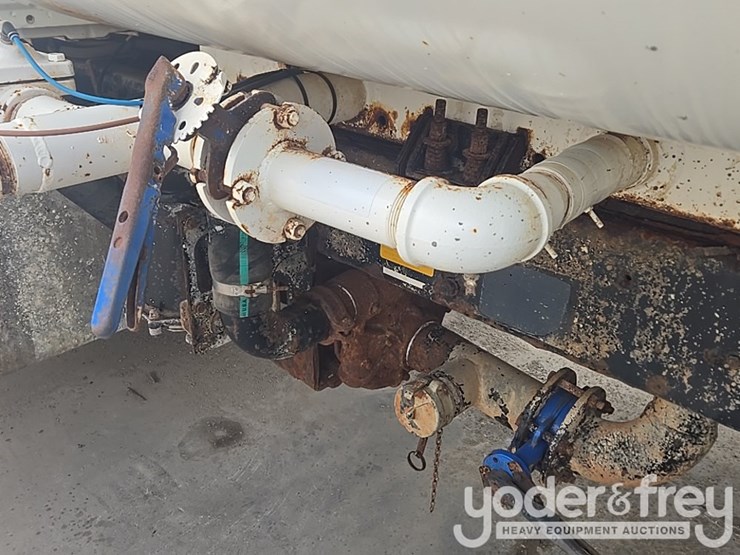 2015-international-4300-sba-image-55