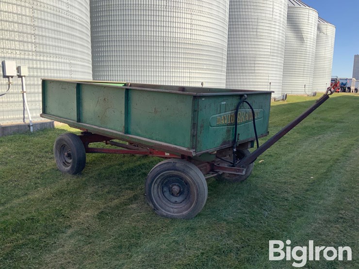david-bradley-dump-wagon-image-3