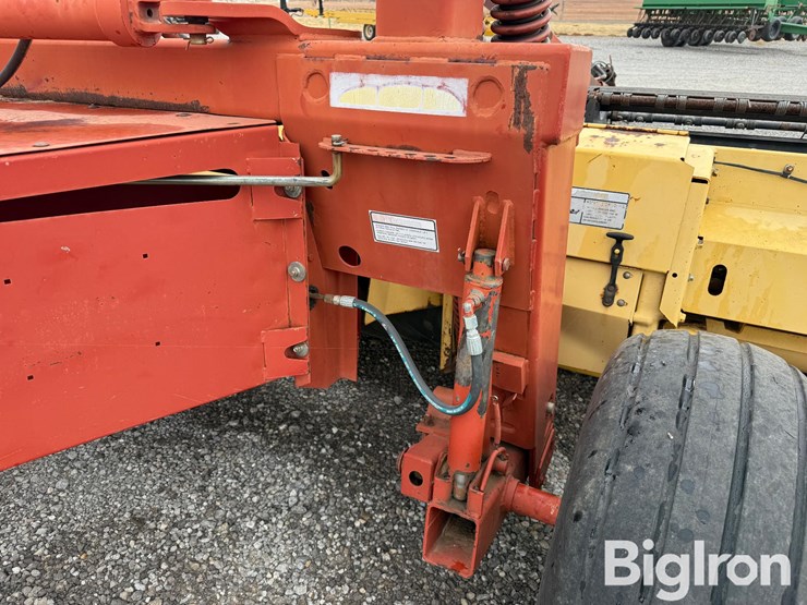 new-holland-1475-image-16