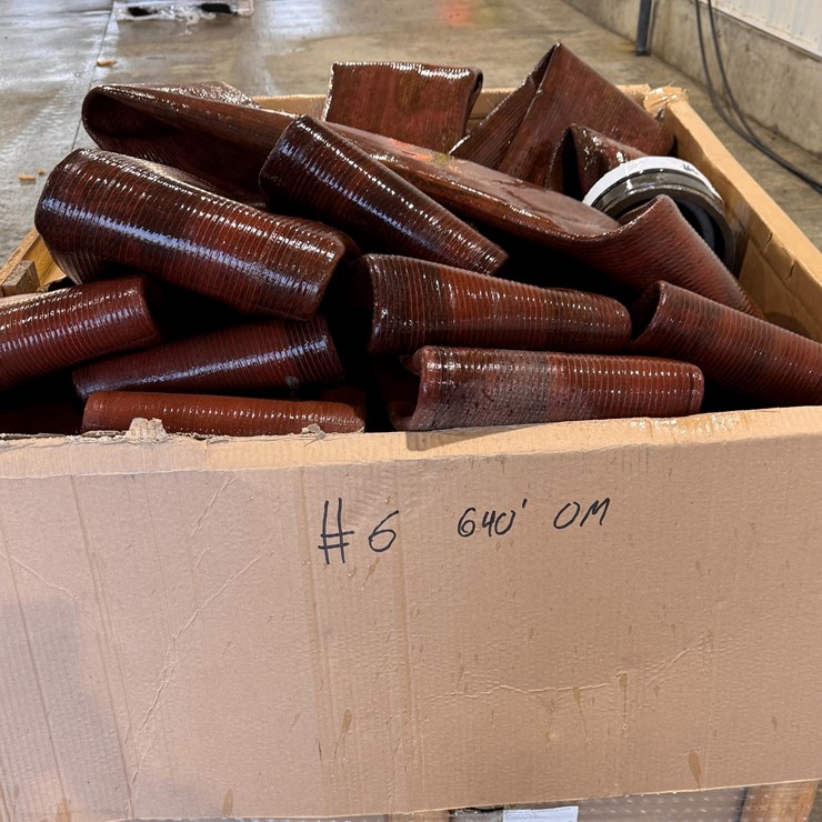 #1018 • Red 7in supply hose