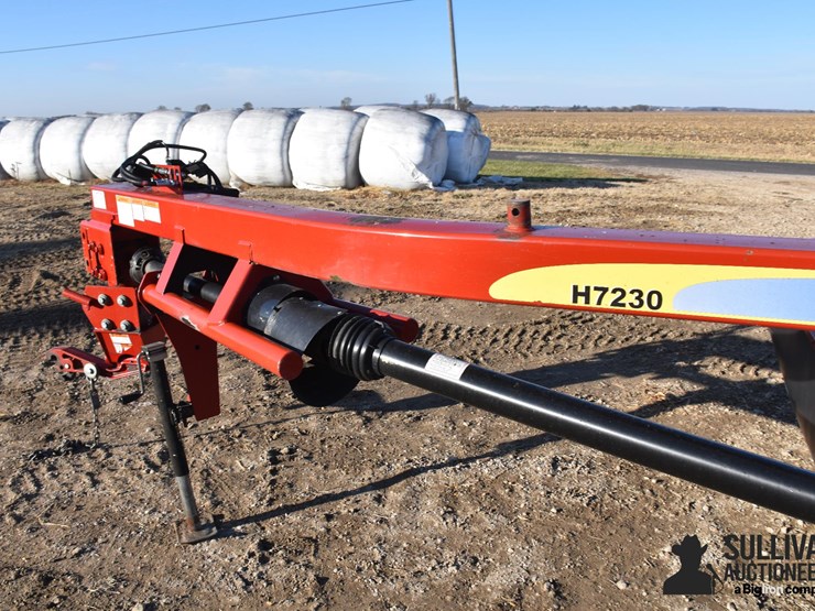 2013-new-holland-h7230-image-13