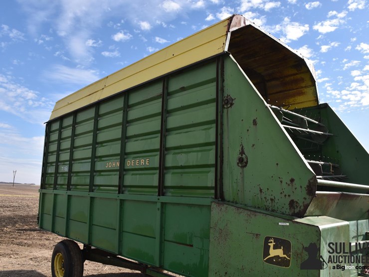 john-deere-716-image-20