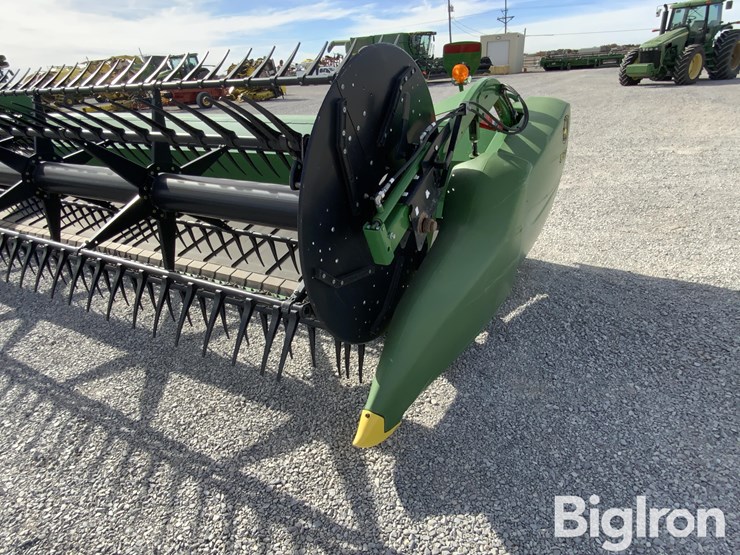 2020-john-deere-745fd-image-13