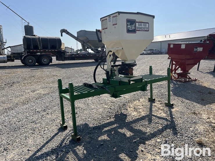 kasco-herd-sure-feed-3pt.-broadcast-seeder-image-5