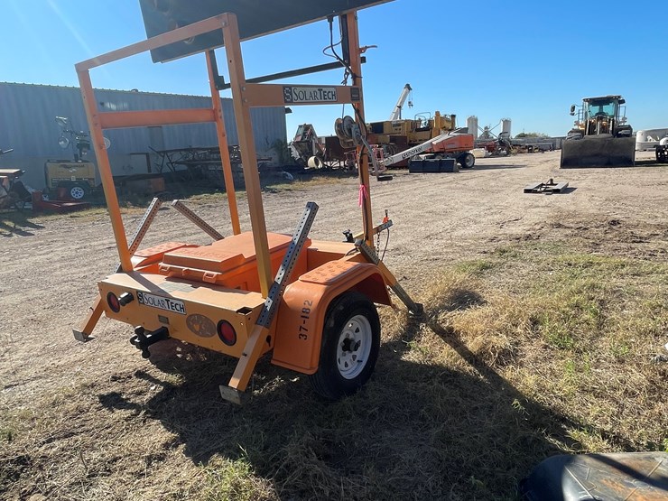 #6311-•-2019-solar-tech-arrow-board-(trailer-#37182),-no-title-image-6