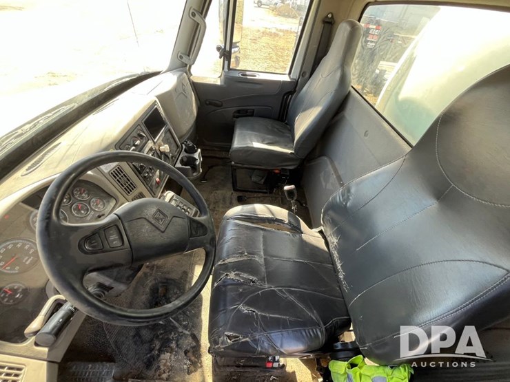 2011-ihc-4400-durastar-lp-truck-(jn3390,-unit-489)-image-48