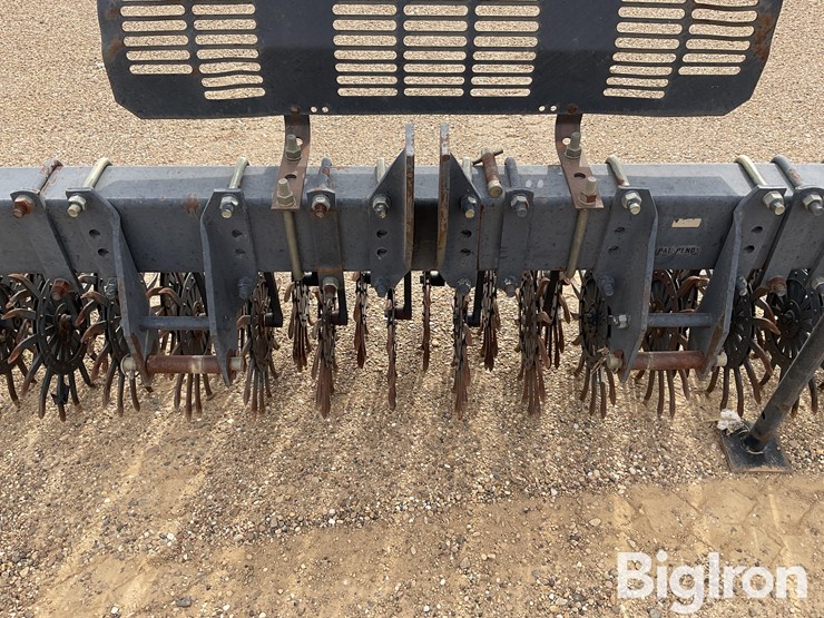 2004-yetter-3428-image-9