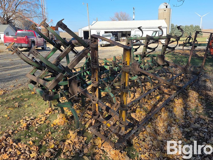 john-deere-18-image-7