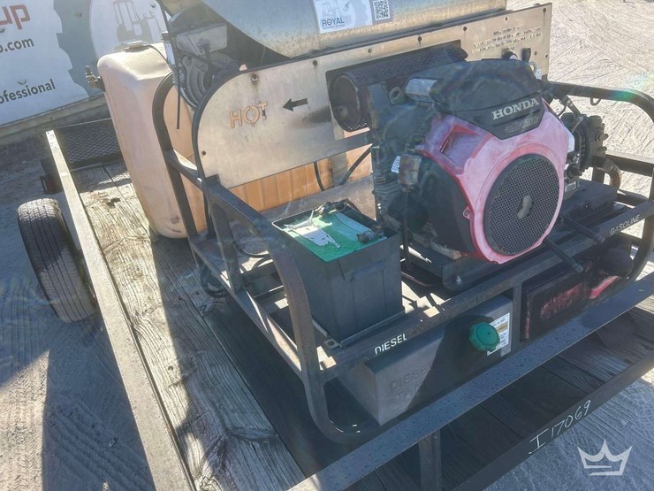 pressure-washer,-and-trailer-image-7