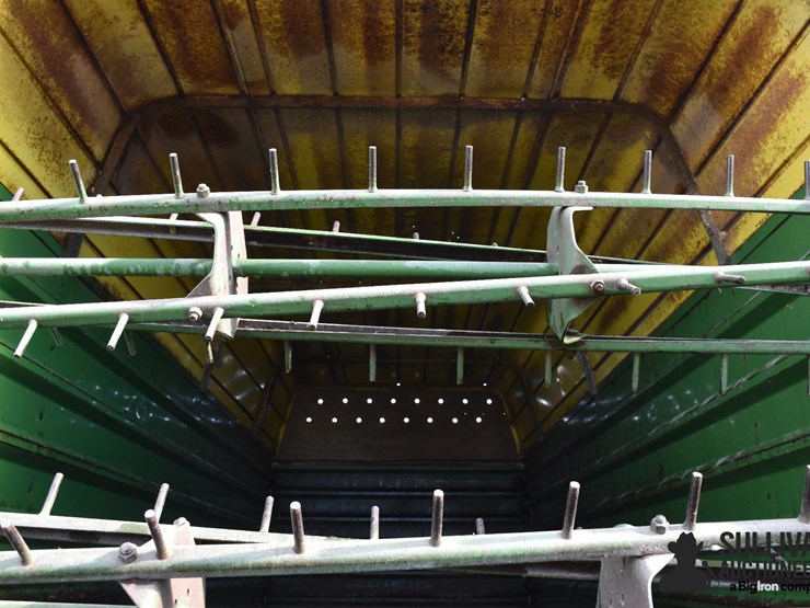 john-deere-716-image-18