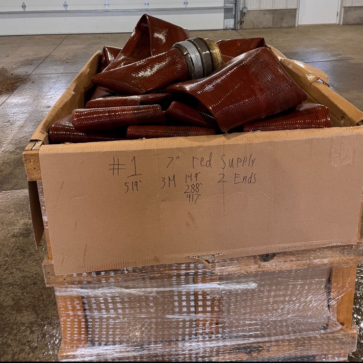 #1013 • Red 7in supply hose