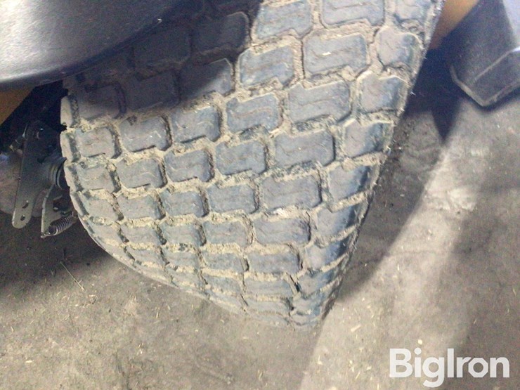 hustler-935833-lawnmower-image-18