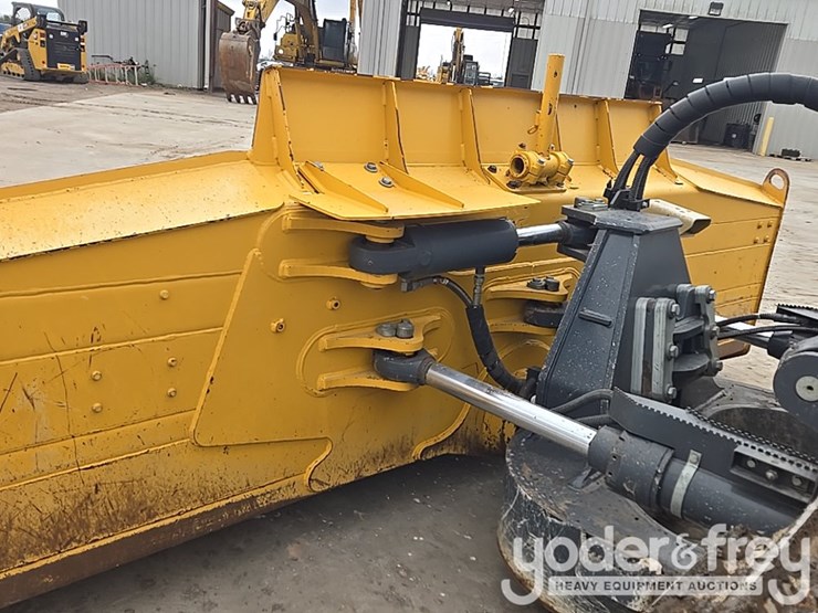 2019-deere-850l-wlt-image-12