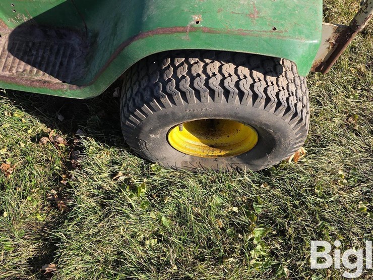 john-deere-285-image-9