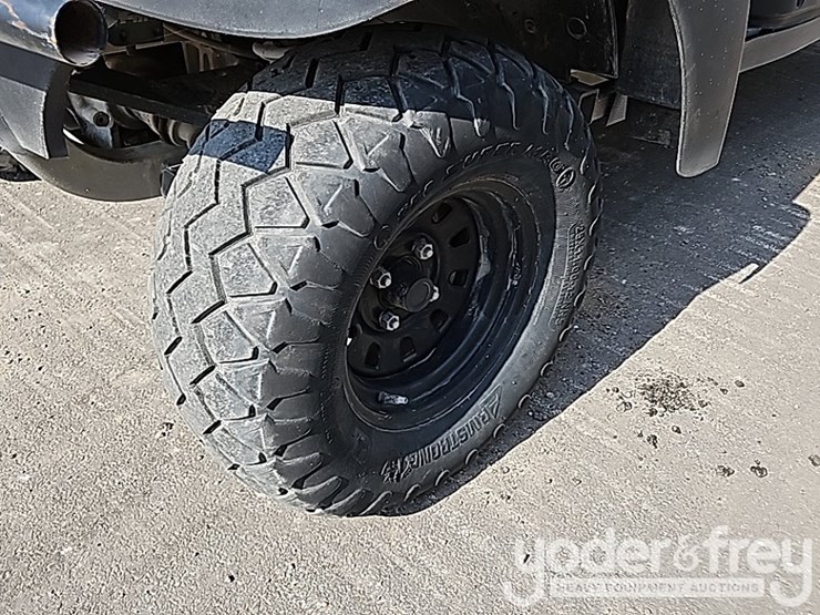 2019-club-car-carryall-1700-image-9