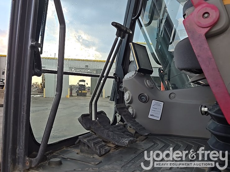 2019-volvo-ec200el-image-121