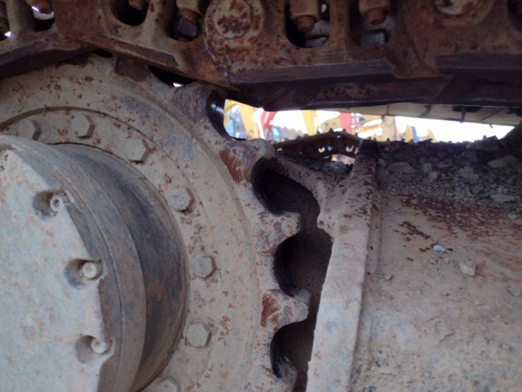 98-caterpillar-311b-image-24