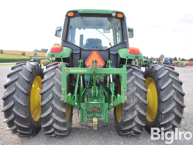 2019-john-deere-6110m-image-6