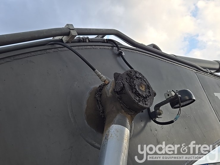 2019-volvo-ec200el-image-66