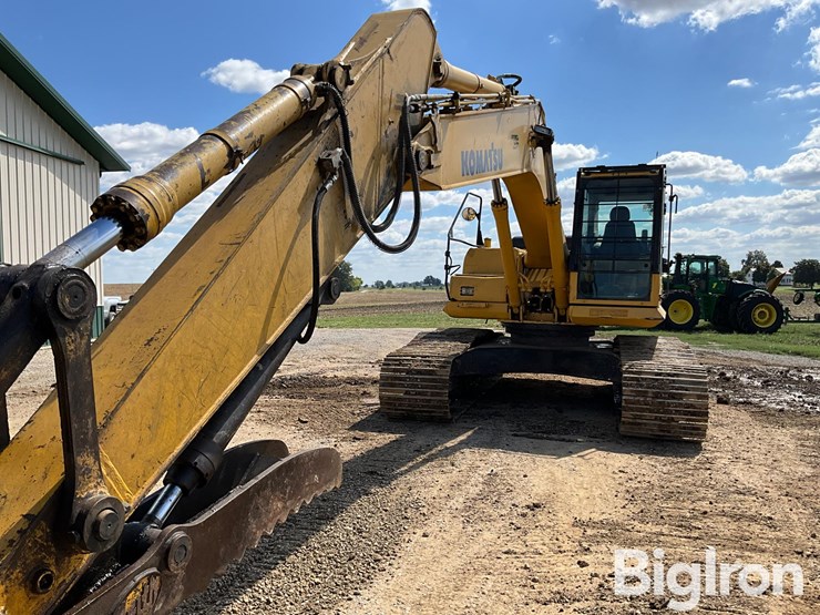komatsu-220-trackhoe-image-20