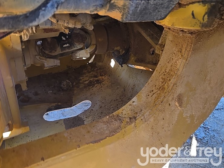 2016-caterpillar-950m-image-68