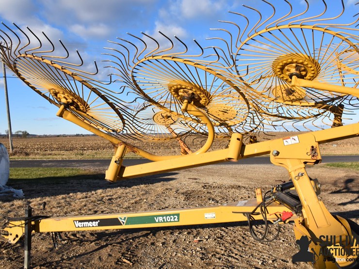 2013-vermeer-vr1022-image-12