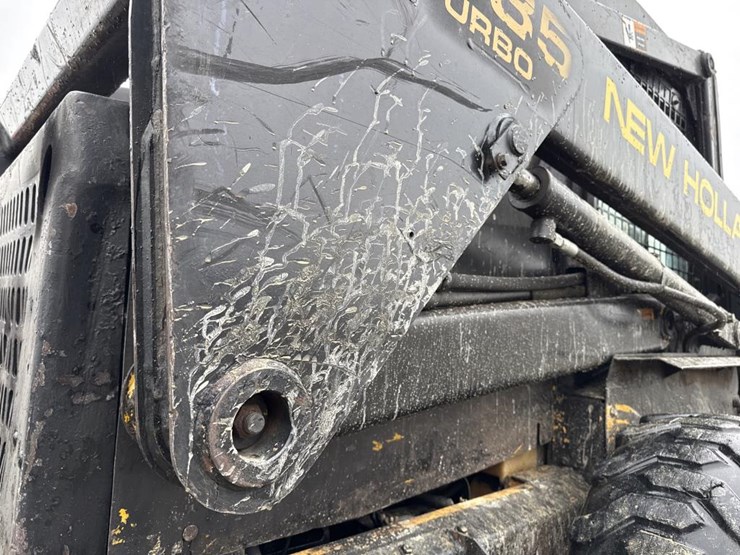 new-holland-lx885-image-26