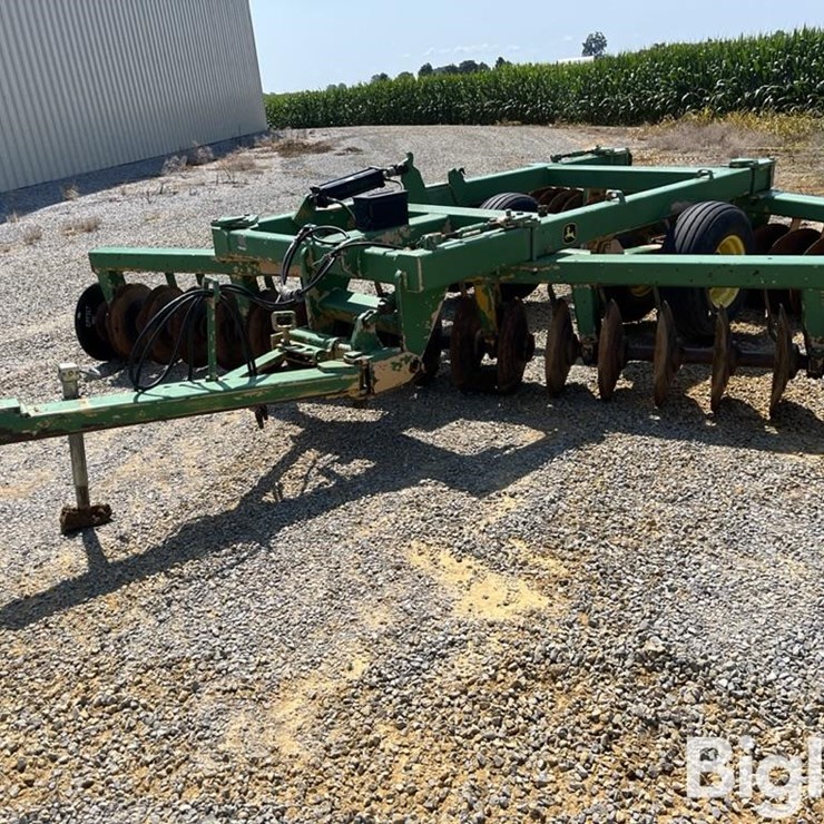 Midland 1050 15' Offset Disk