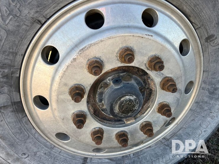 2007-freightliner-petroleum-truck-(jn3391,-unit-2373)-image-15