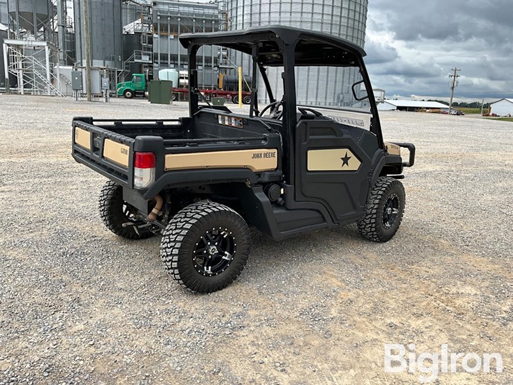 2023-john-deere-gator-image-5