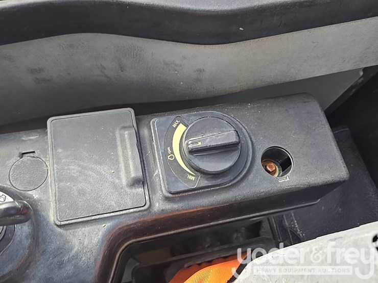 volvo-ecr58-image-91