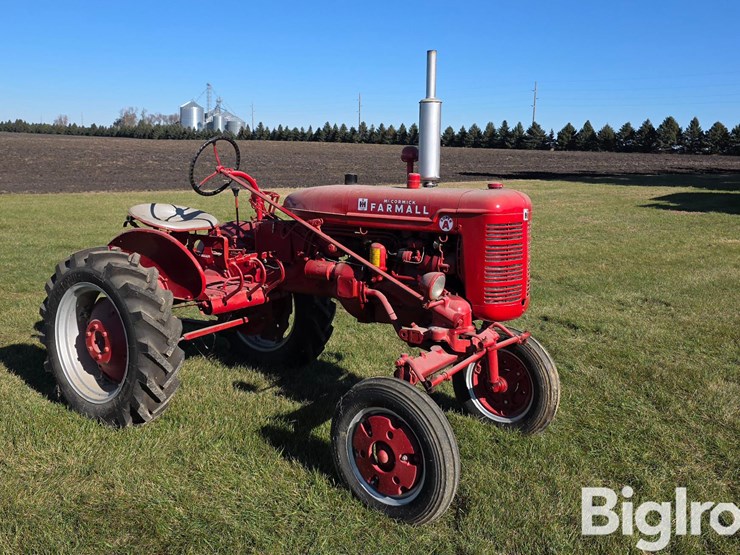 1948-farmall-super-a-2wd-tractor-image-3