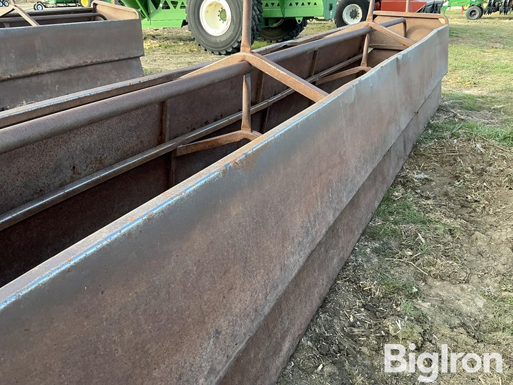 steel-bottomless-feed-bunks-image-16
