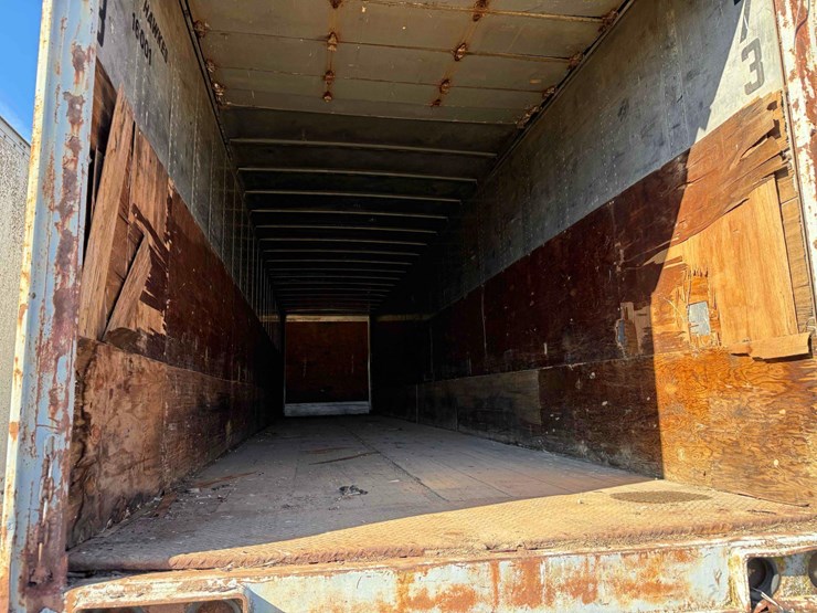 strick-trailer-image-6