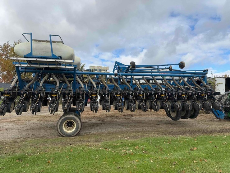 kinze-3700-image-9