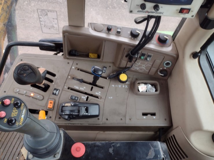 john-deere-7130-image-11