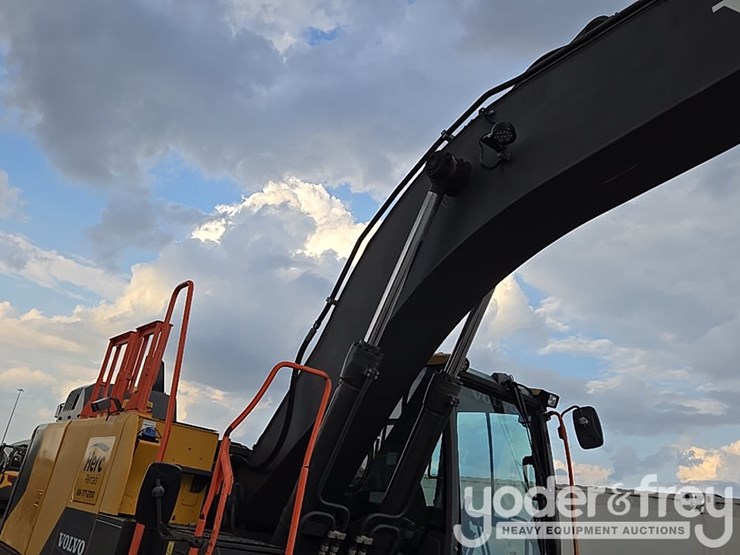 2019-volvo-ec200el-image-46