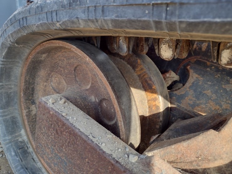 kubota-svl65-image-24