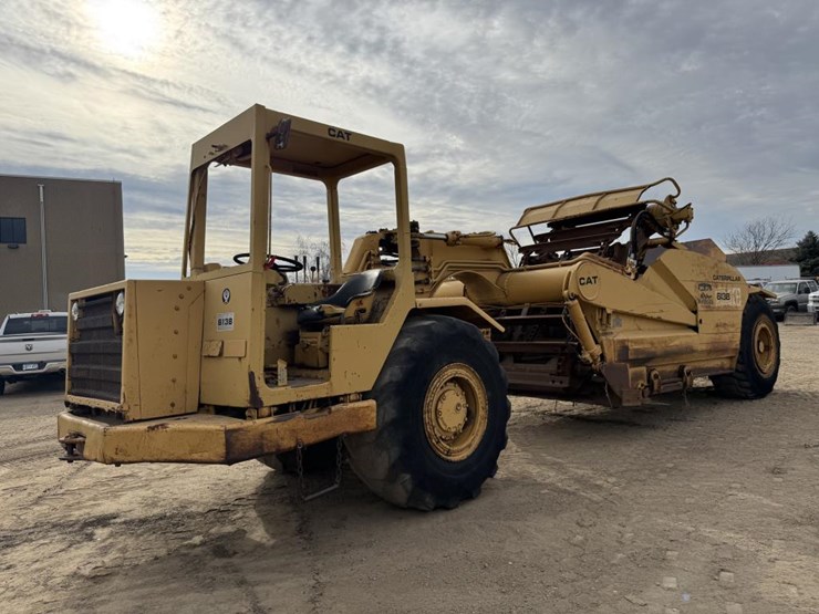 caterpillar-613b-image-1