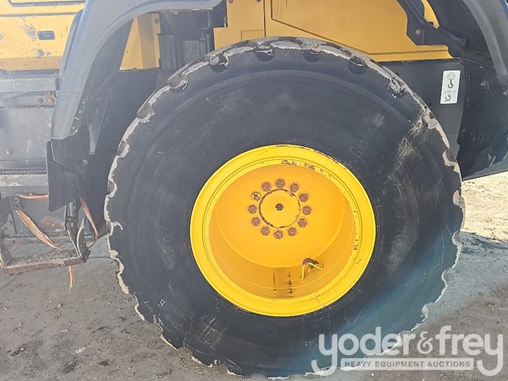 2018-komatsu-wa200-8-image-20