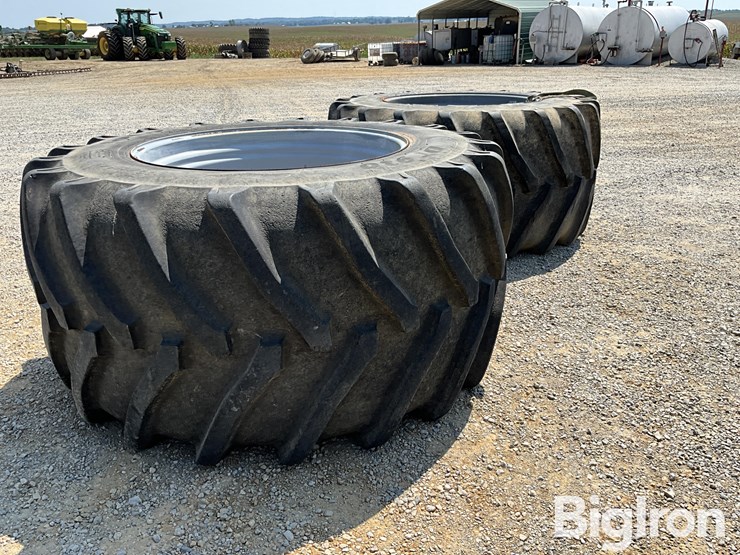 goodyear-dt-930-/1100/45r-tires-image-1